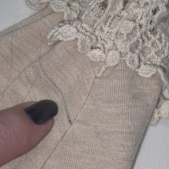 Vanity Boho Lace Trim Top Small Cream Beige V-Neck Long Sleeve Cottagecore Soft - Picture 7 of 7